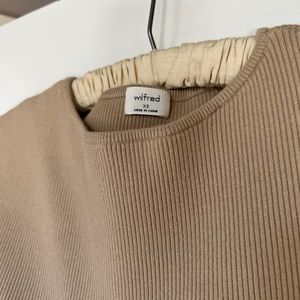 Aritzia Wilfred Blouse